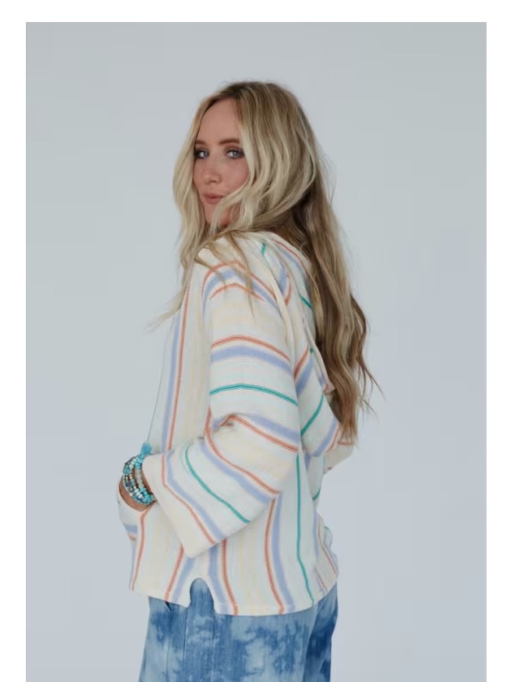 Three birds nest sweater